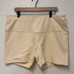 NIKE Gingham Yellow and White Bike Shorts Size 2X